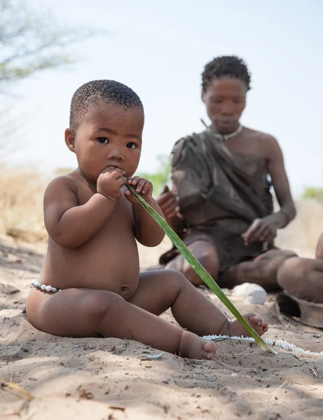 Porträtt av Bushmen barn i Botswana — Stockfoto