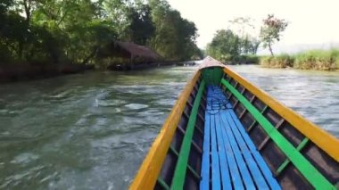 Tekne turuna Inle Gölü