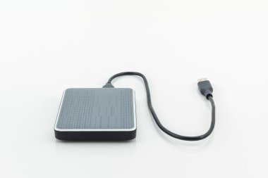 Yedekleme için harici sabit disk.