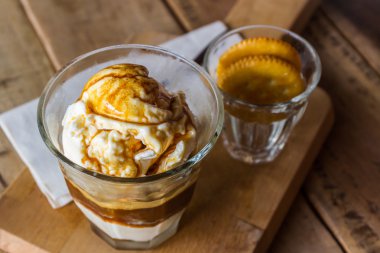 Kahve Affogato. İtalyan kahvesi.