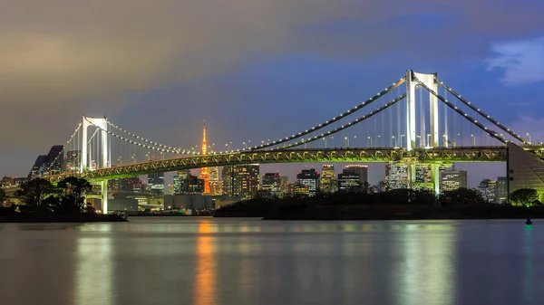 Rainbow Bridge and Tokyo Tower. — Stock Photo, Image