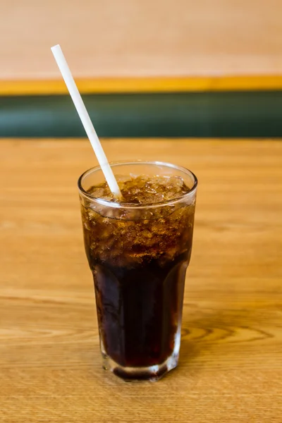 A glass of cola with ice cubes . — Stock Photo, Image