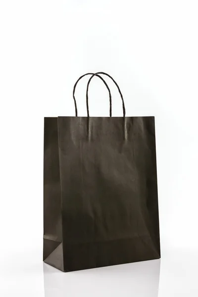Fekete papír bevásárló táska. — Stock Fotó