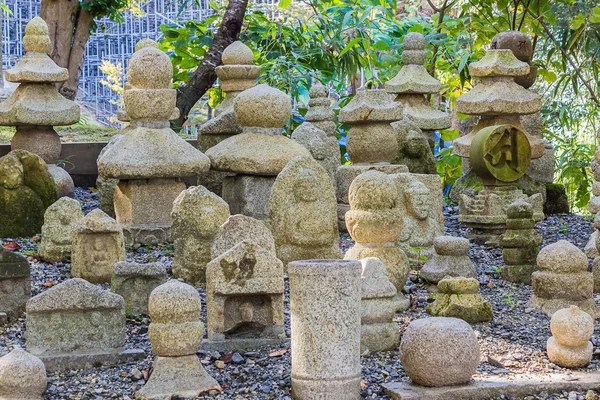 Cementerio budista en el Templo Kiyomizu-dera — Foto de Stock