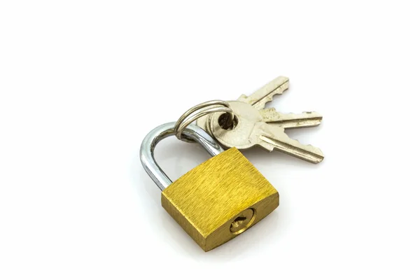 钥匙和锁在白色背景上. — 图库照片