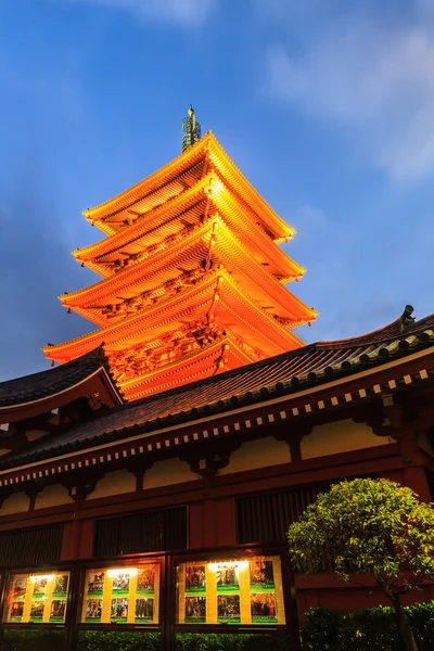 Sensoji, také známý jako Asakusa chrám Kannon . — Stock fotografie