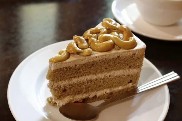 Torta di caffè con fetta di cioccolato . — Foto Stock