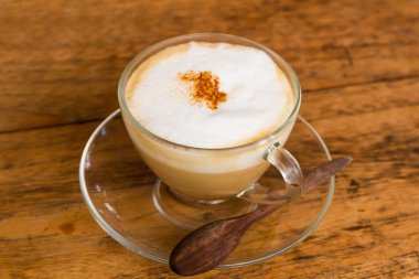 cappuccino veya sütlü kahve .