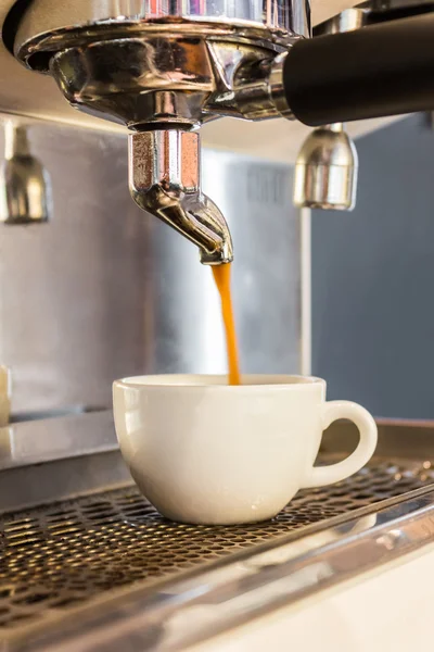 Coffee machine making espresso . — Stock Photo, Image