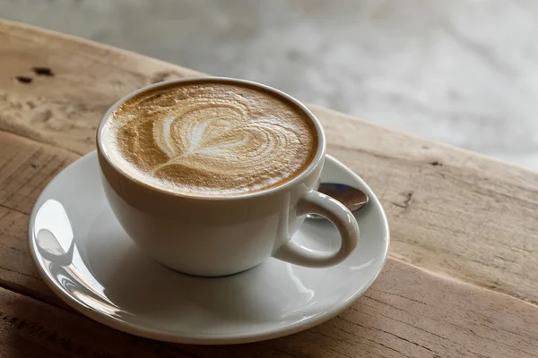 Cappuccino veya sütlü kahve. — Stok fotoğraf