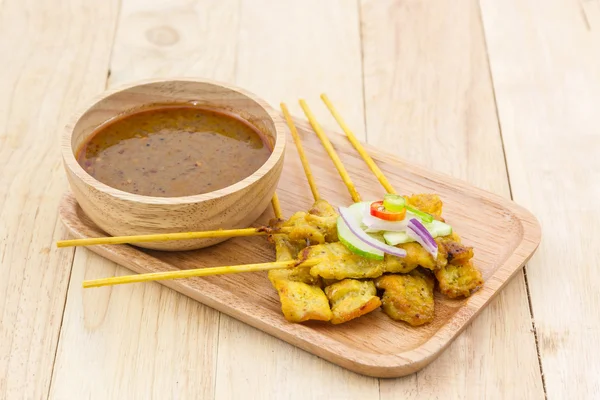 Grilled pork satay with peanut sauce. — Stock Photo, Image