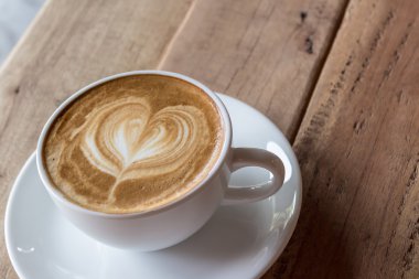 cappuccino veya sütlü kahve .