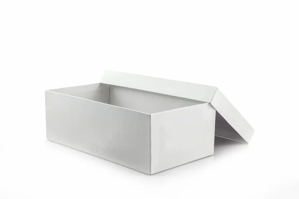 Caja de zapatos blanca sobre fondo blanco con camino de recorte . —  Fotos de Stock