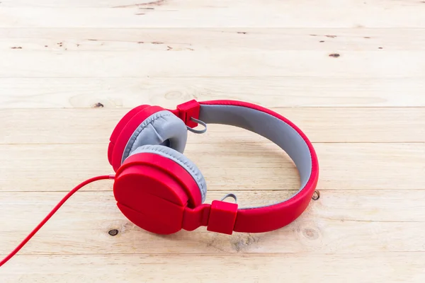 Κόκκινο ακουστικά. — Φωτογραφία Αρχείου