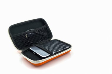 Taşıma çantası harici sabit disk.