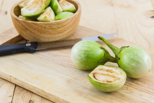 Berenjena verde tailandesa . — Foto de Stock