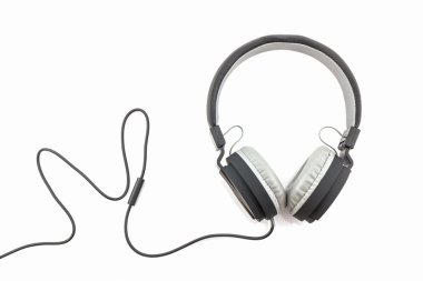 Siyah kulaklık kadar kapatın.