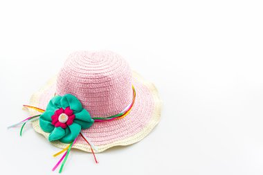 Pembe dokuma şapka.