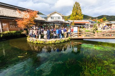 Oshino Hakkai Fuji beş Gölü bölgesinde küçük bir köy.