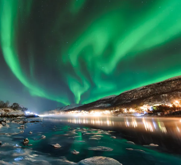 Las luces polares en Noruega —  Fotos de Stock