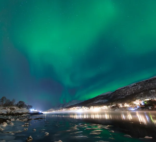 De Polart tänder i Norge — Stockfoto