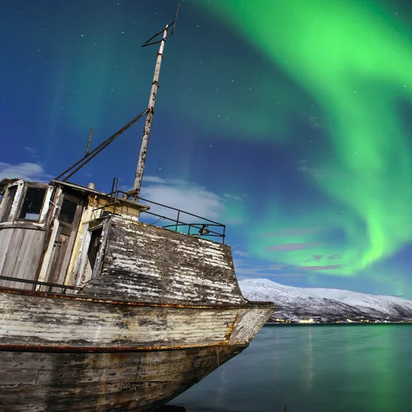 Las luces polares en Noruega —  Fotos de Stock