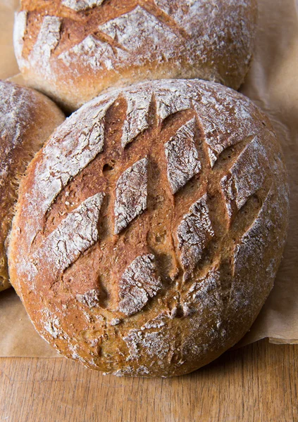 Brood van vers gebakken brood — Stockfoto