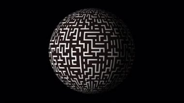 Karmaşık labirent deseniyle kaplı büyüleyici bir küre karanlık bir ortamda yavaşça döner ve izleyiciyi kendine çeken büyüleyici bir görsel efekt yaratır..