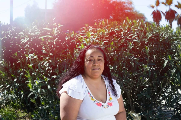 Mooie Latijn Inheemse Vrouw Met Mexicaanse Uitstraling Braziliaanse Amazone — Stockfoto