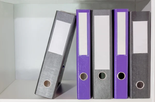 belgeler bir kitap raf için klasörler 