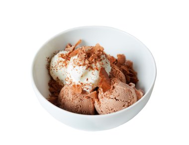 Vanilya ve çikolata izole dondurma kaşık toz. Seçici odak