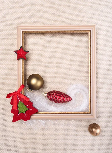 Marco decorado con juguetes de Navidad — Foto de Stock