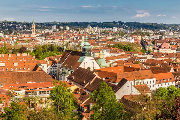 Вид с воздуха на центр города - Грац, Штирия, Австрия — стоковое фото