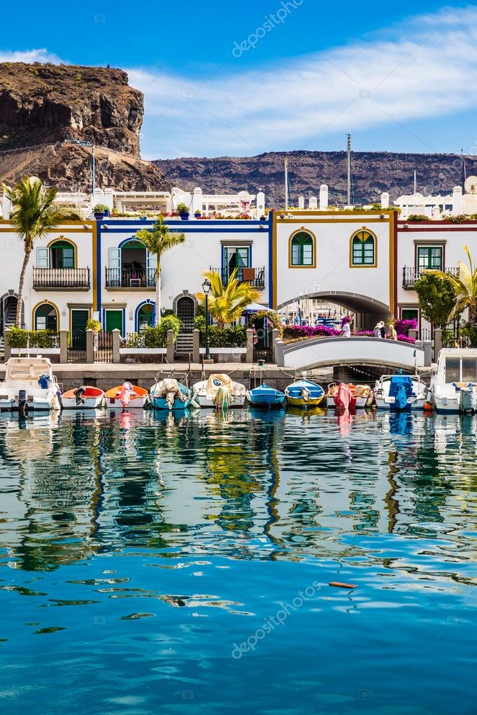 Port In Puerto de Mogan, Gran Canaria, Spain — Stock Photo © zm_photo