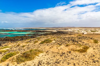Kayalık sahil şeridi - El Cotillo, Fuerteventura, İspanya