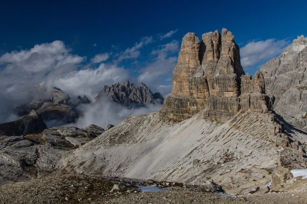 ドロミテ大規模な山-ドロミテ、チロル、イタリア — ストック写真
