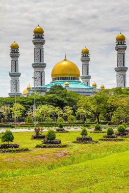 Jame Asr Hassanil Bolkiah Mosque-Brunei,Asia clipart