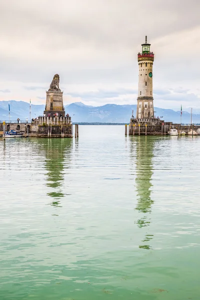 Faro y Estatua de Lion-Lindau, Alemania —  Fotos de Stock