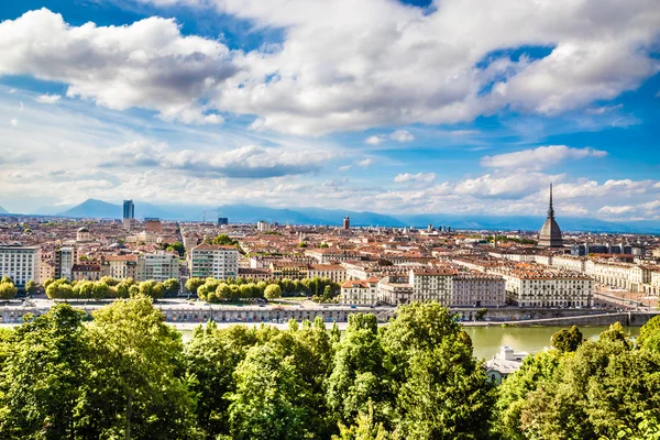 Nézd a Turin city centre-Torinó, Olaszország — Stock Fotó