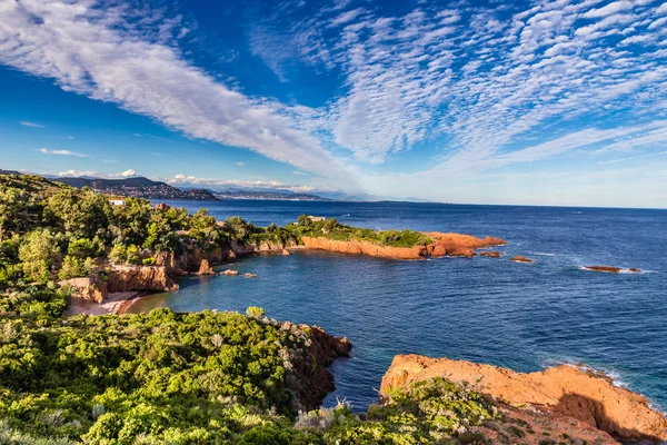Rochas vermelhas de Esterel Maciço-French Riviera, França — Fotografia de Stock