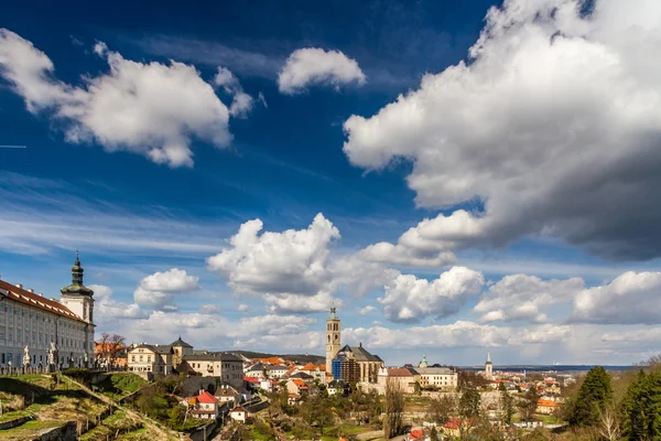 Kilise aziz ve Cizvit koleji-Kutna Hora — Stok fotoğraf