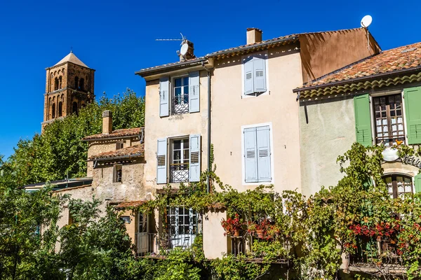 Church Tower And House-Moustiers St Marie,France — Stock Photo, Image