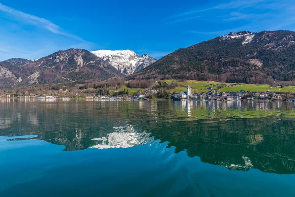 Wolfgang Lake, Village, Grosser Hollkogel-Austria — Foto de Stock