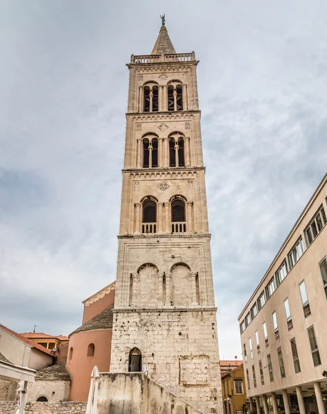 Turm der Kirche des Heiligen Donat - zadar, Kroatien — Stockfoto