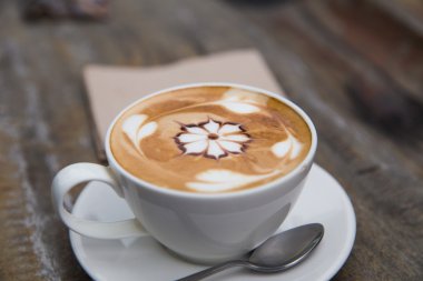 Sanat latte kahve beyaz Kupası