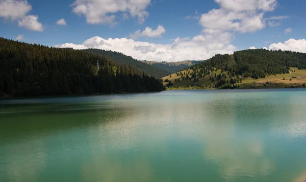 Удивительное Озеро Трансильвии Гора Озеро — стоковое фото