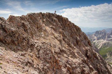 Catinaccio d 'Antermoia zirvesinde çapraz tırmanış, Catinaccio grubunun en yüksek dağı, Dolomites, Trentino, Güney Tyrol, İtalya, Dağ manzarası