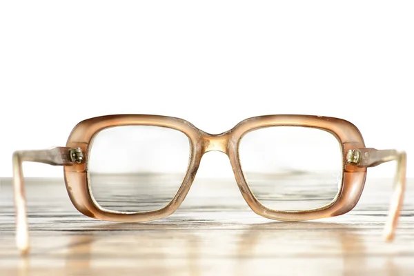 Óculos vintage na mesa Fotografia De Stock