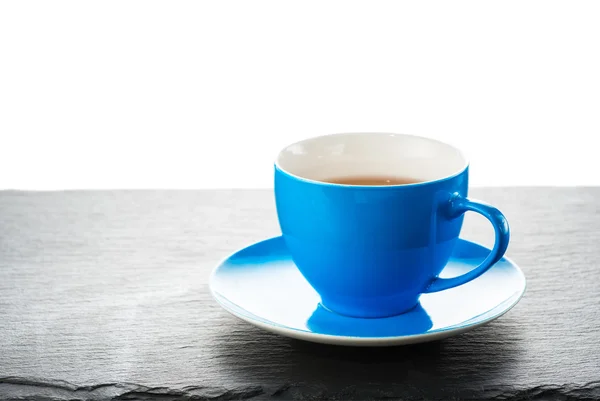 Чашка чаю на столі — стокове фото