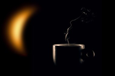 Kahve Kupası'nda gece lambası 